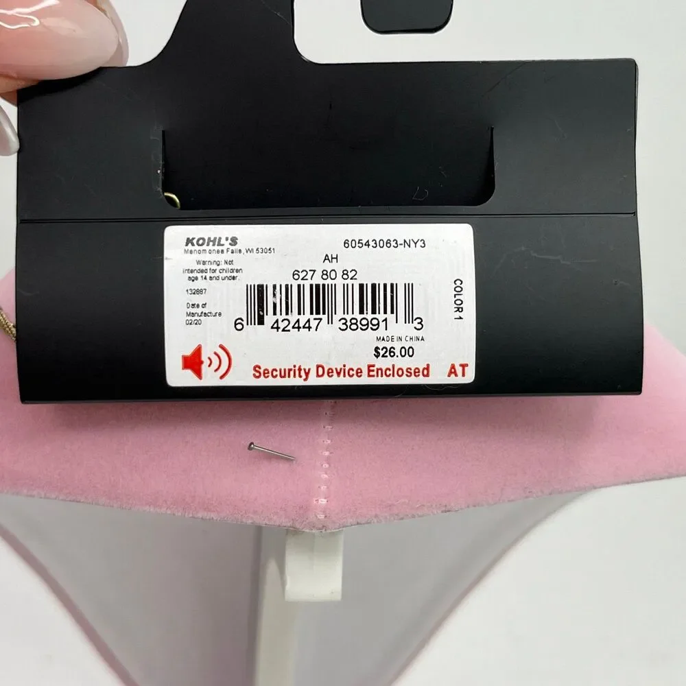 Vera Wang new tag